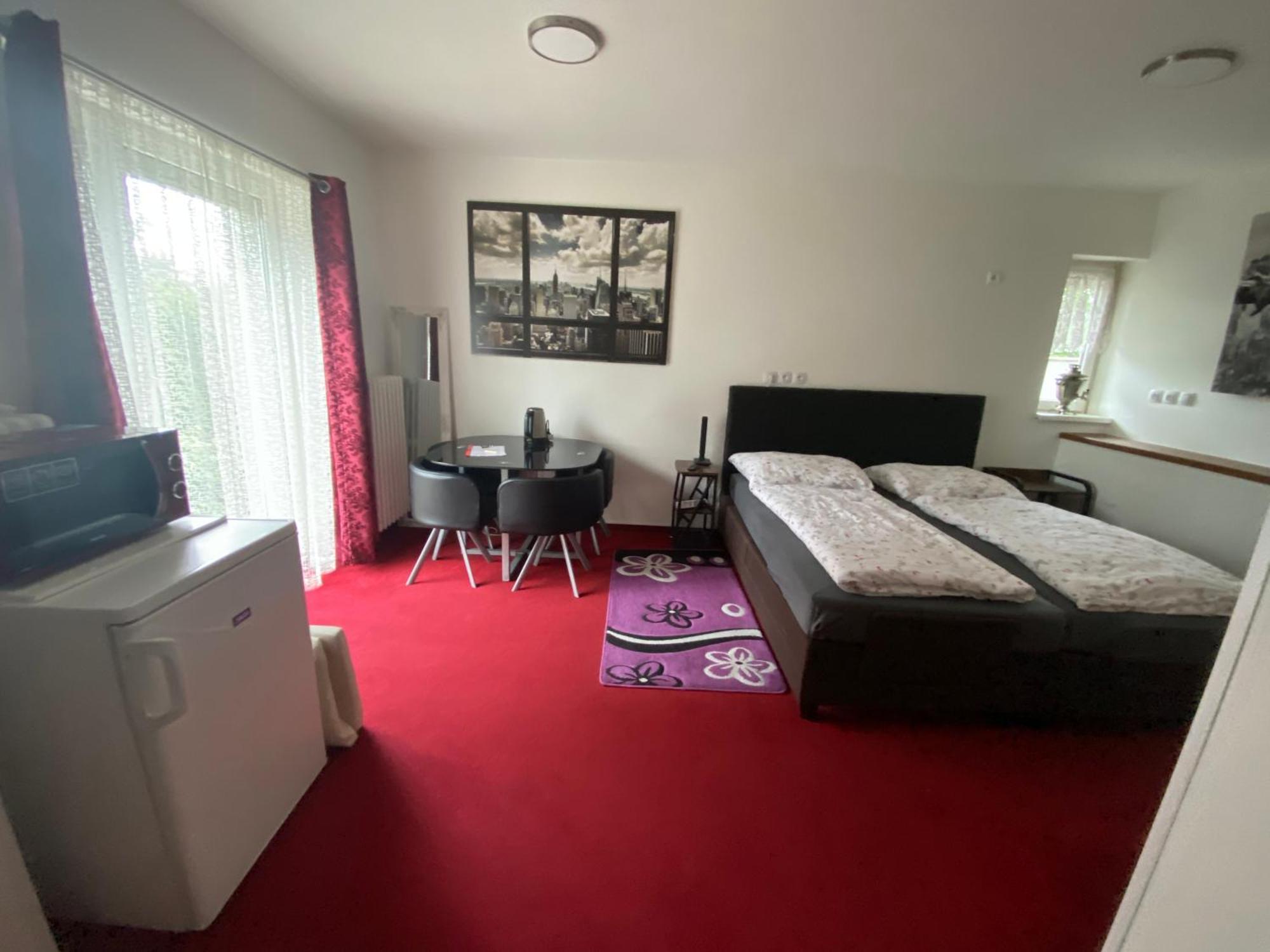 Homestay U Hanky Zdiby Luaran gambar