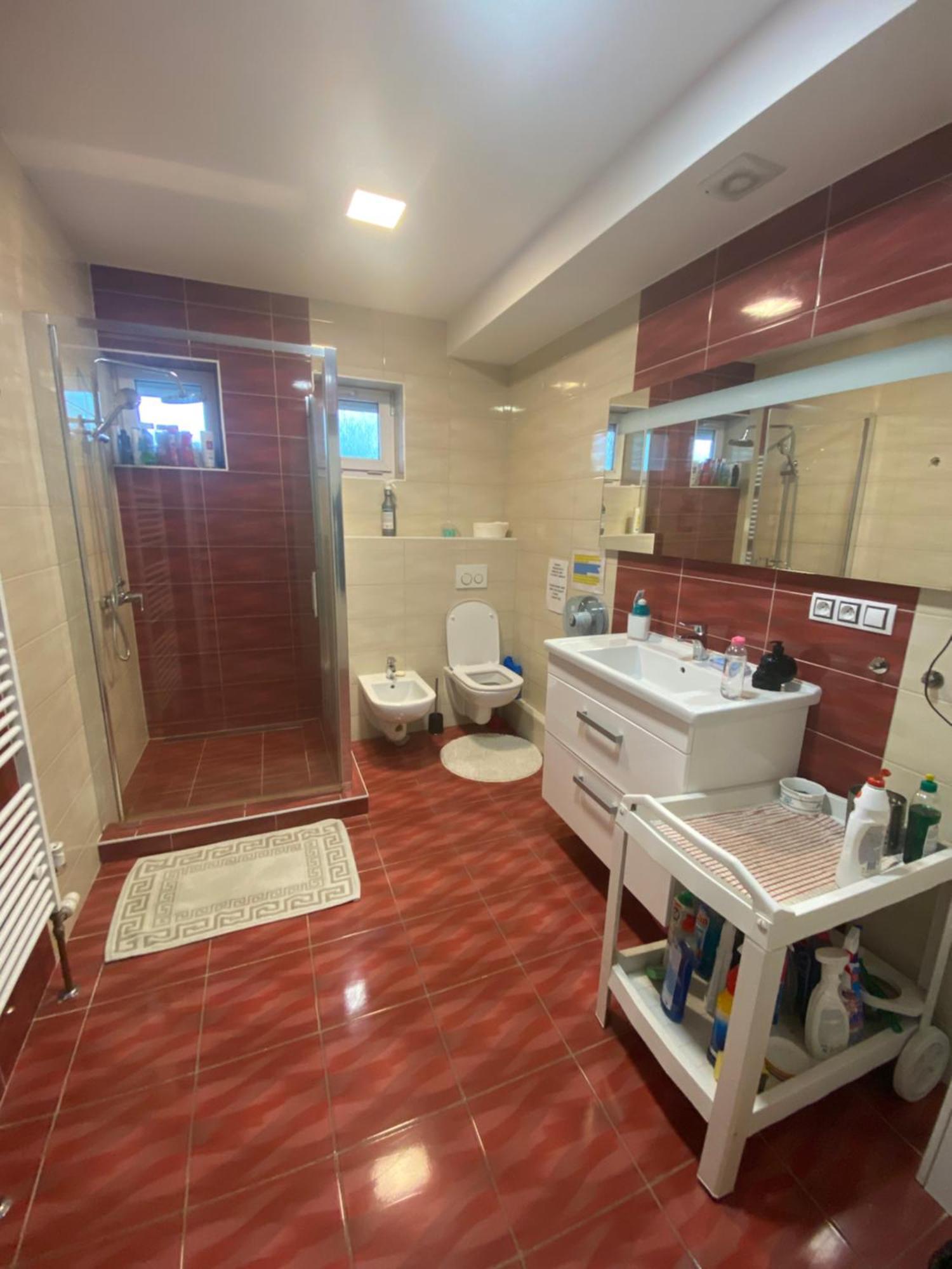 Homestay U Hanky Zdiby Luaran gambar