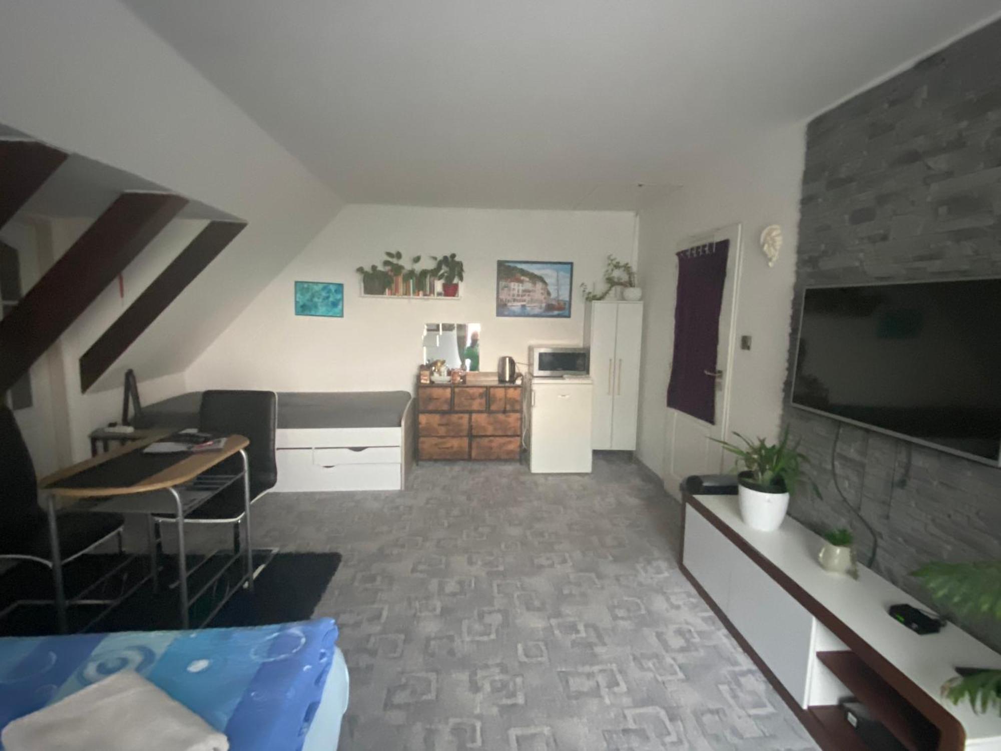 Homestay U Hanky Zdiby Luaran gambar