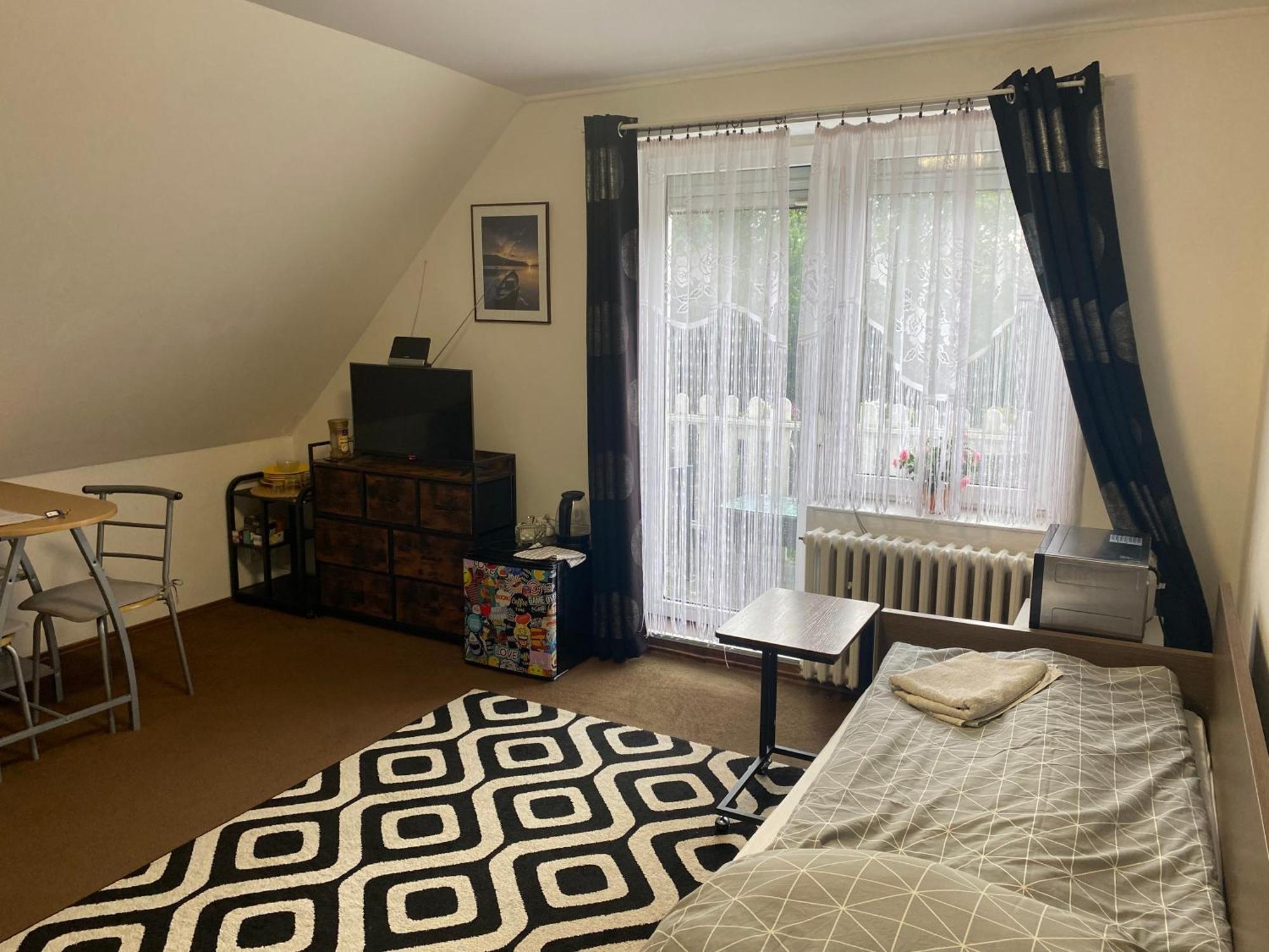 Homestay U Hanky Zdiby Luaran gambar